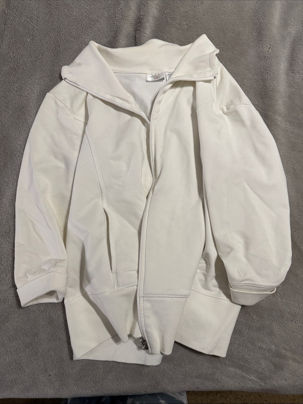 Danskin Arctic White Ribbed Top